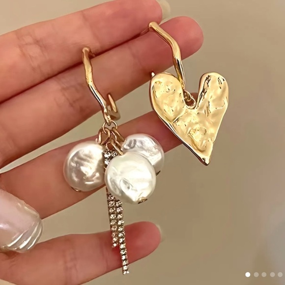 Unique Asymmetrical Dangle Earrings - Picture 1 of 5